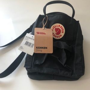 Fjallraven kanken sling crossbody bag black nylon adjustable strap NWT